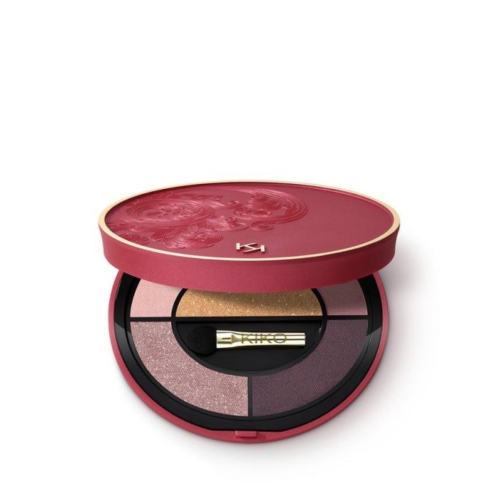 A HOLIDAY FABLE ETHEREAL EYESHADOW PALETTE