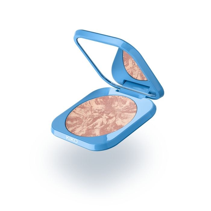 Hue Ready? Pearl-Fection Highlighter