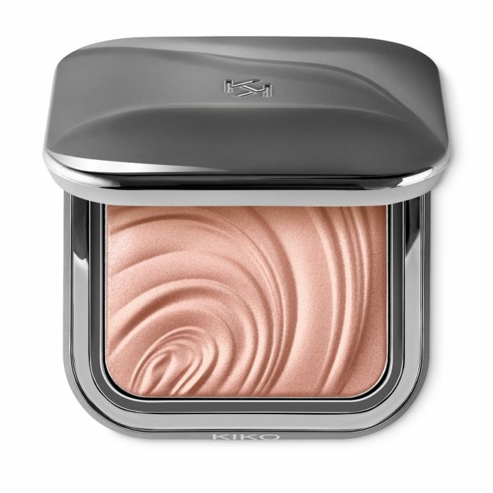 ULTIMATE GLOW HIGHLIGHTER