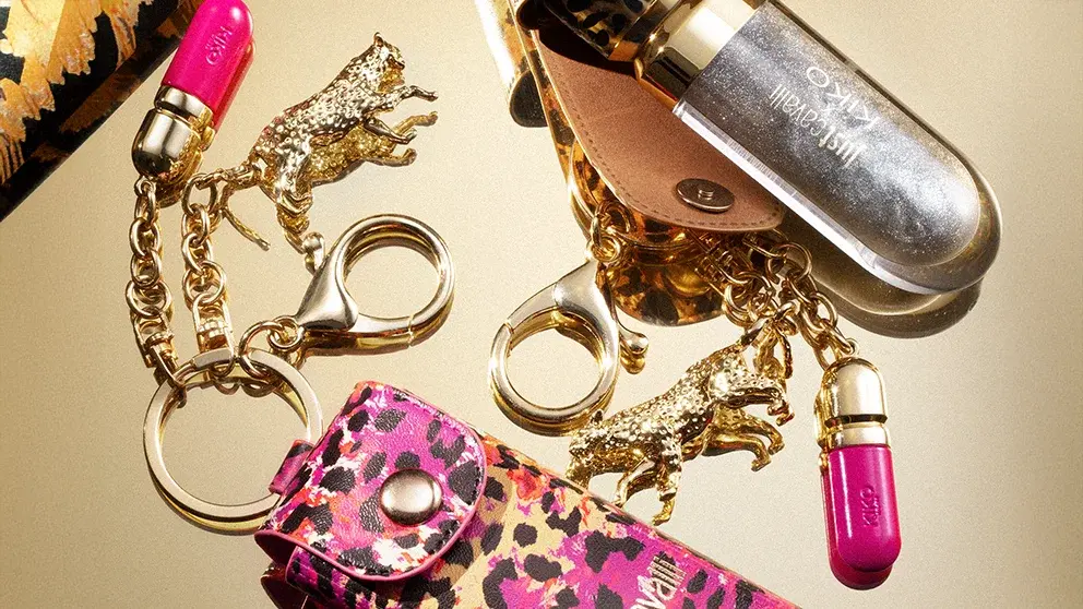 Summer look essentials 